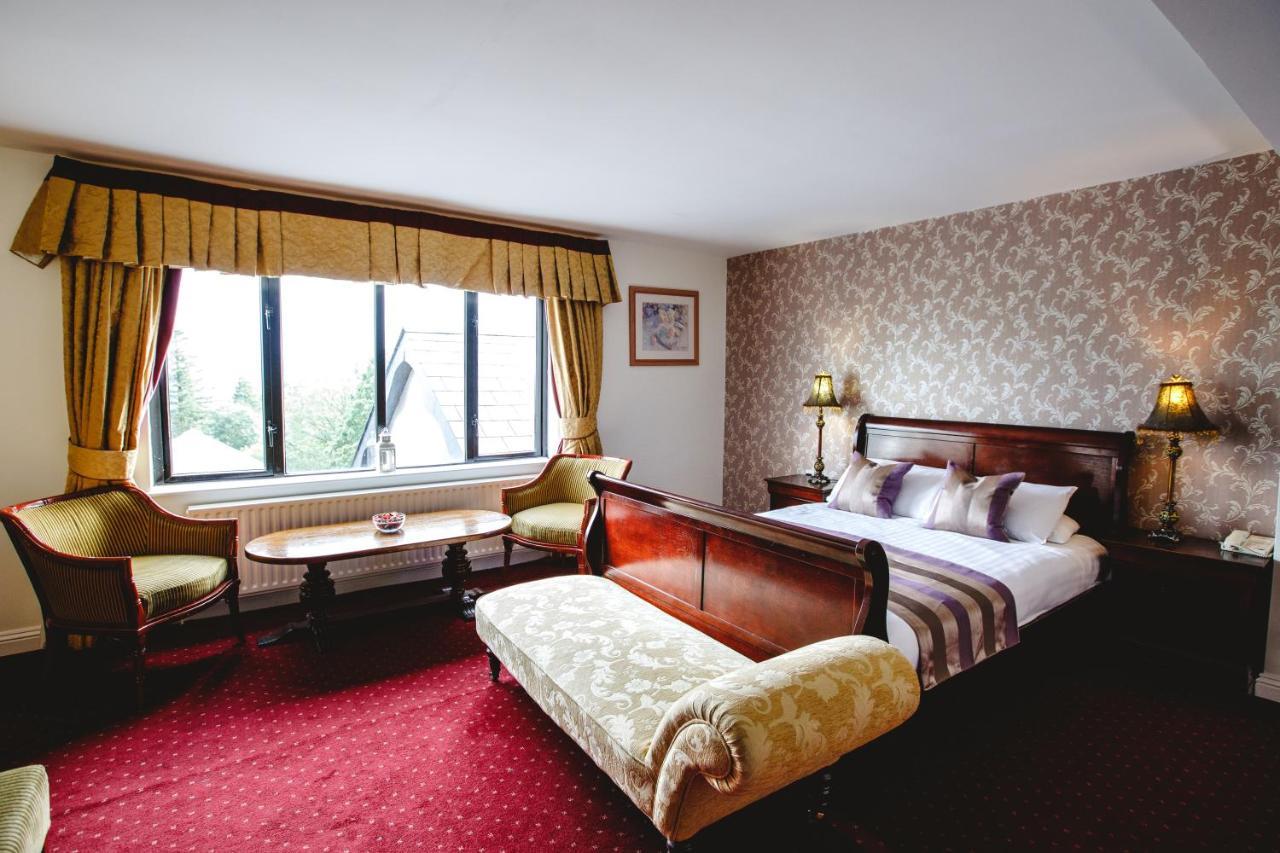 Aherlow House Hotel & Lodges Eksteriør billede
