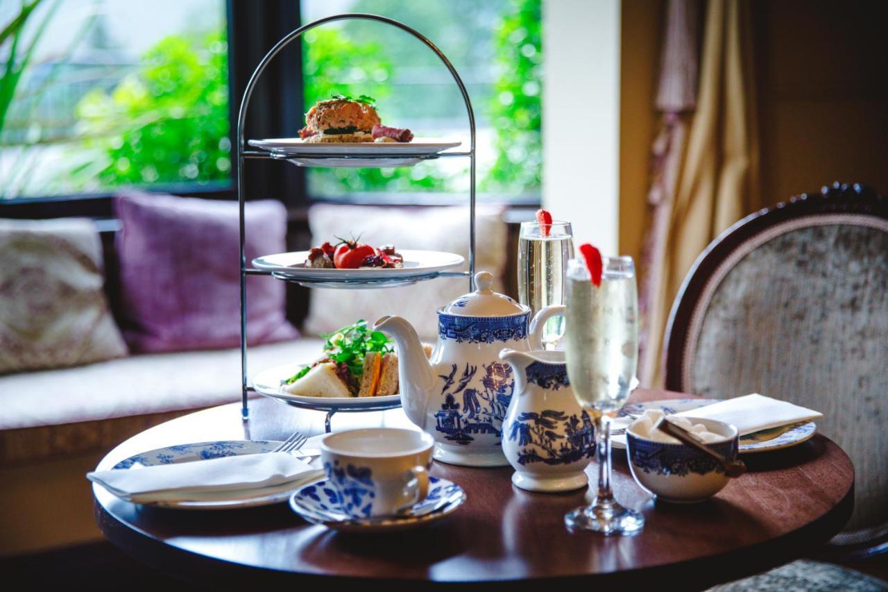 Aherlow House Hotel & Lodges Eksteriør billede